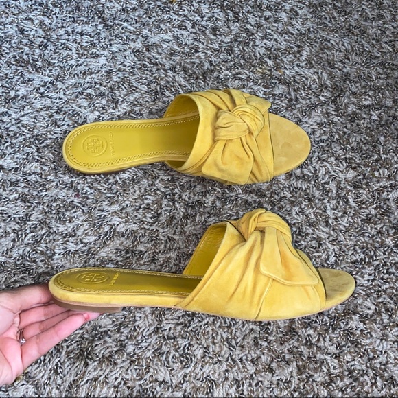 SOLD New Tory Burch Annabelle Bow Slides Sandals - Picture 5 of 6